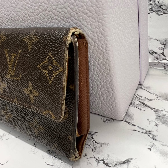 COPY - Authentic Louis Vuitton Brown Monogram Canvas Vintage (portefeuille) Ful… - Picture 7 of 11